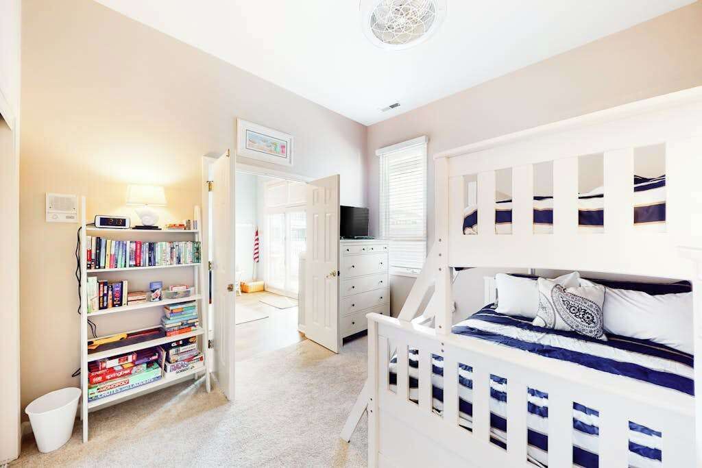 Photo of Bedroom in Heron Harbour Isle