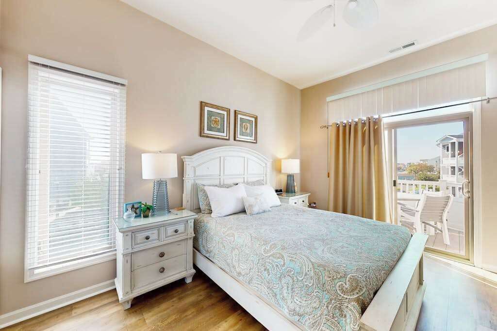 Photo of Bedroom in Heron Harbour Isle