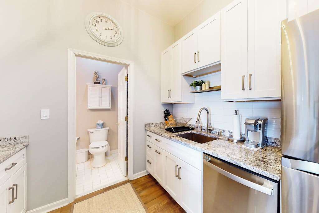 Photo of Kitchen in Heron Harbour Isle