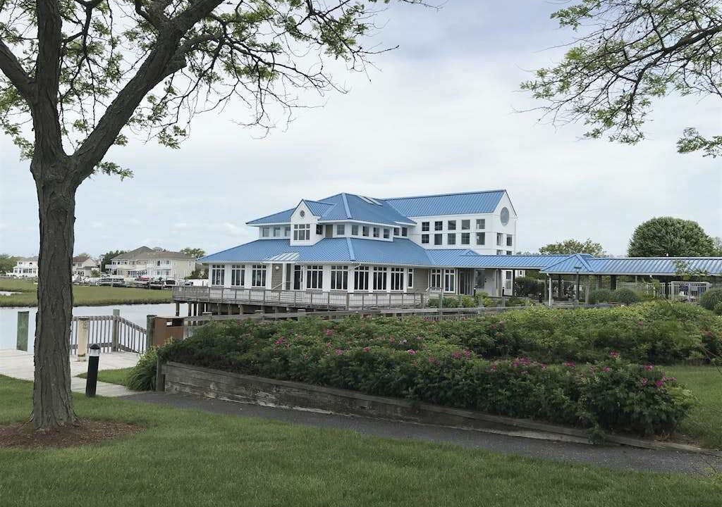Photo of Outdoor in Heron Harbour Isle