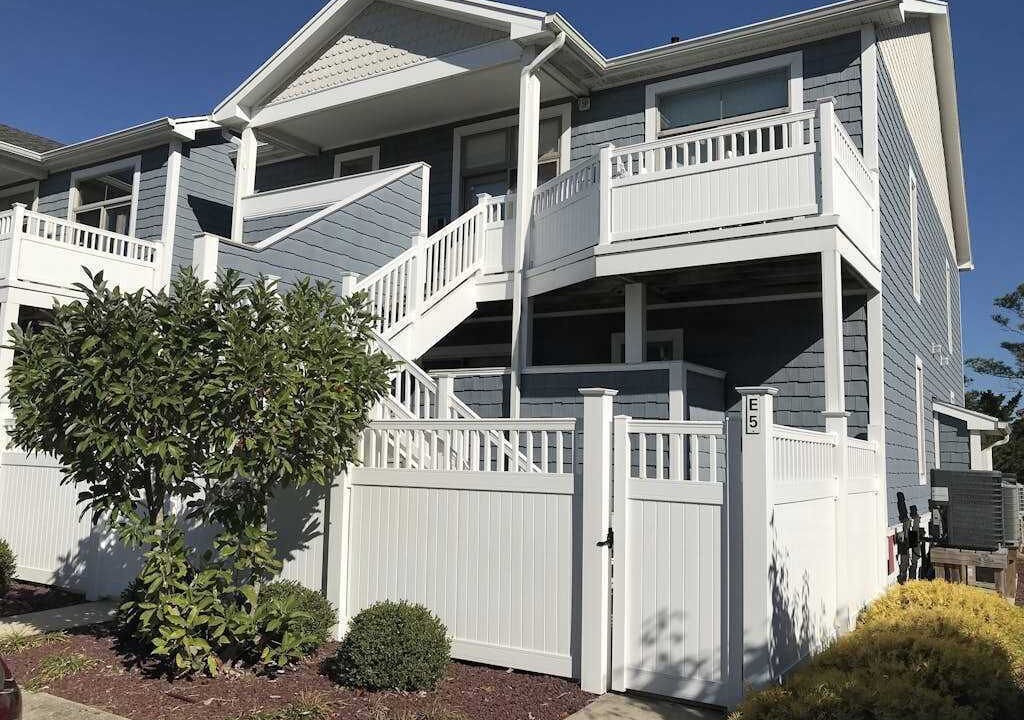 Photo of Outdoor in Heron Harbour Isle