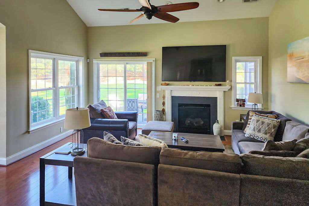 Photo of Livingroom in Ocean Pines