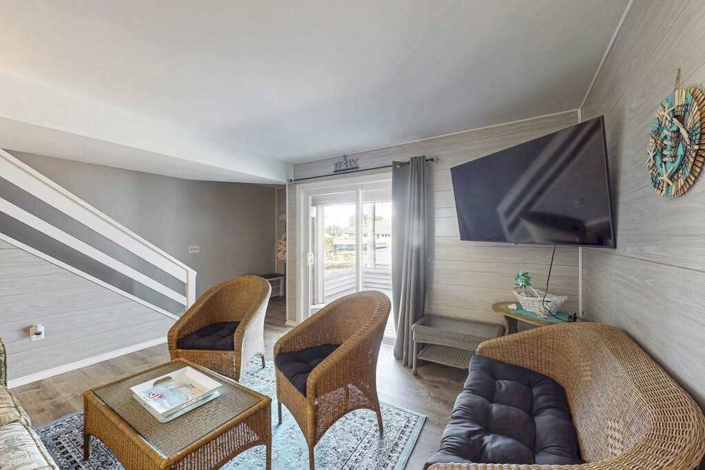 Photo of Livingroom in Ocean Pines