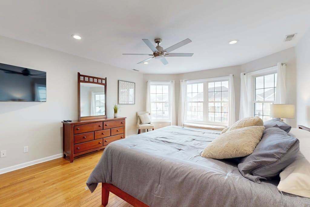 Photo of Bedroom in Heron Harbour Isle
