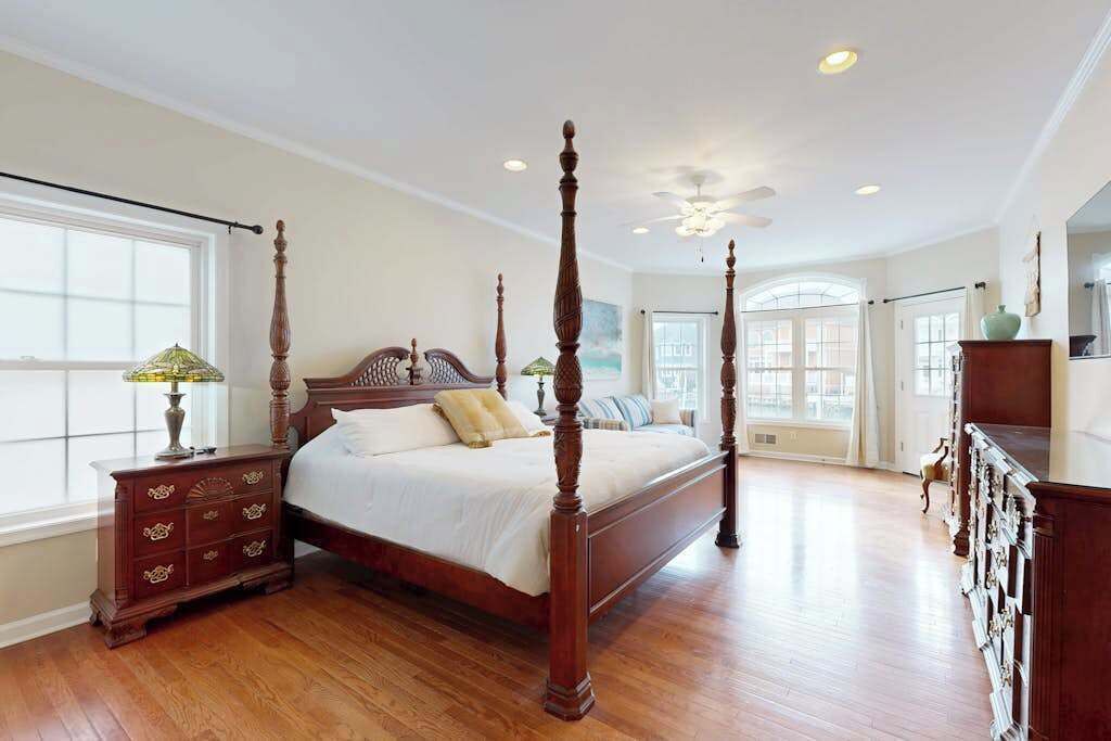 Photo of Bedroom in Heron Harbour Isle