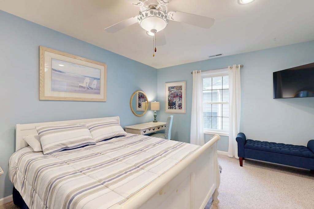 Photo of Bedroom in Heron Harbour Isle