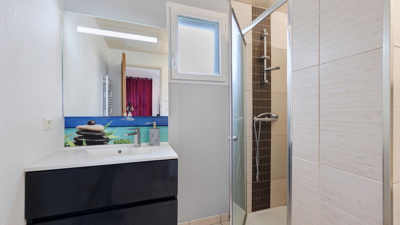 Photo of Bathroom in Olonne-sur-Mer