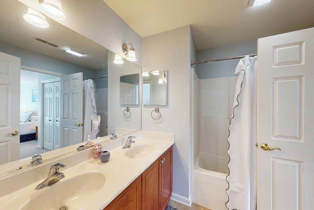 Photo of Bathroom in Ocean Pines