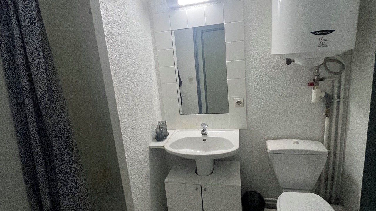 Photo of Bathroom in Compans-Caffarelli