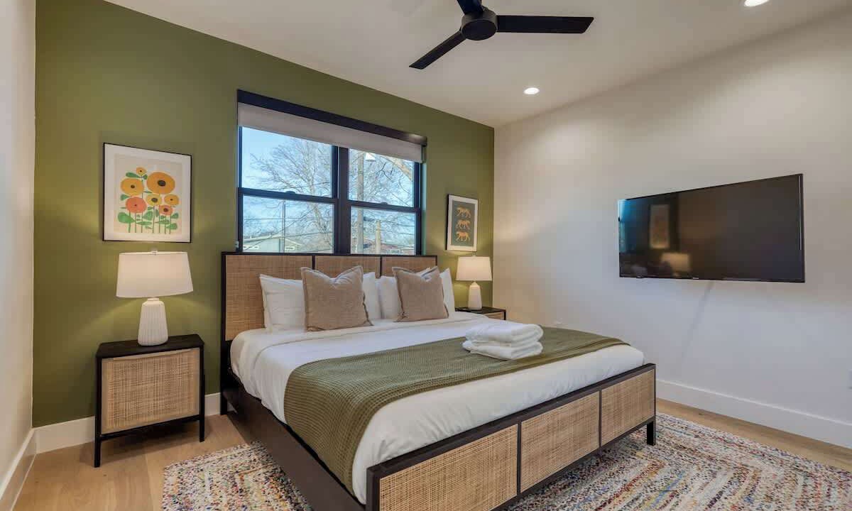 Photo of Bedroom in Hyde Park