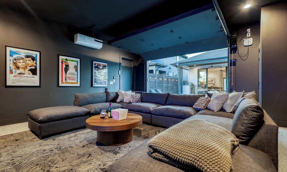 Photo of Livingroom in Hyde Park