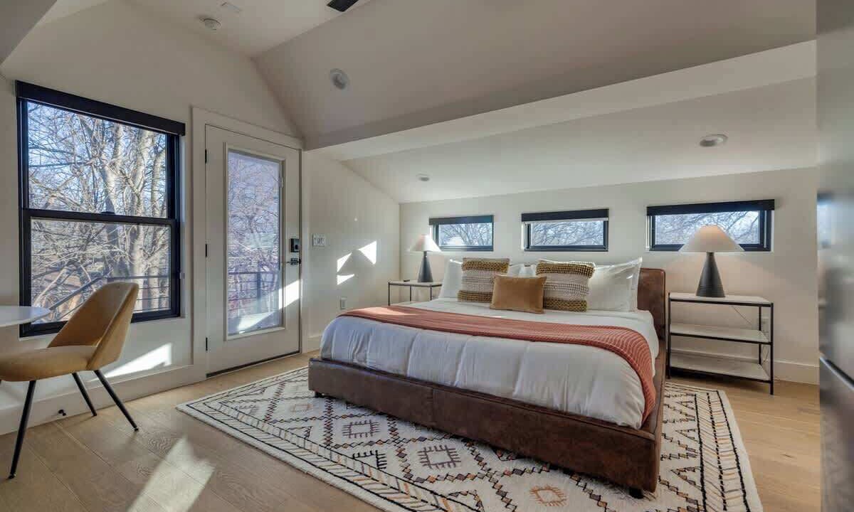 Photo of Bedroom in Hyde Park