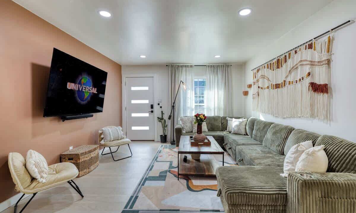 Photo of Livingroom in Parker Lane