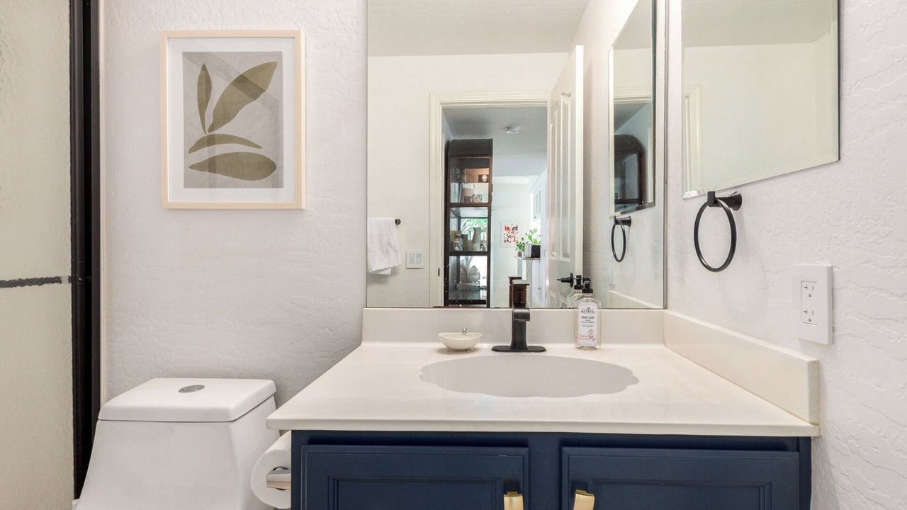 Photo of Bathroom in Val Vista Lakes
