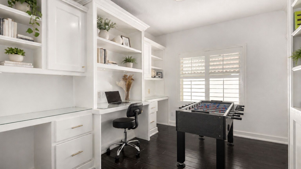 Photo of Bedroom in Val Vista Lakes