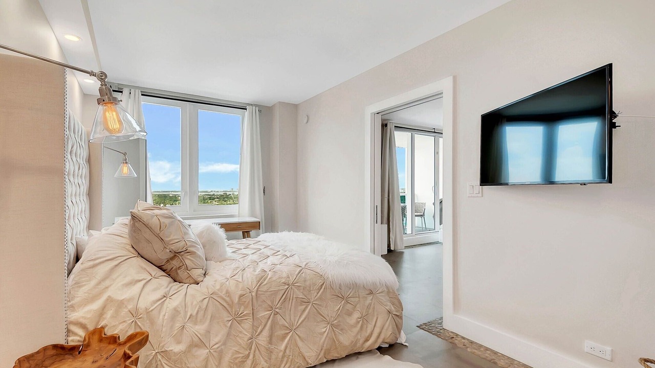 Photo of Bedroom in South Beach