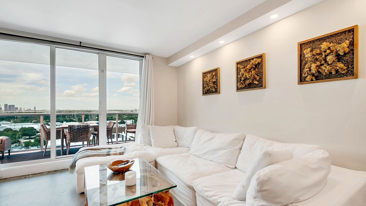 Photo of Livingroom in South Beach