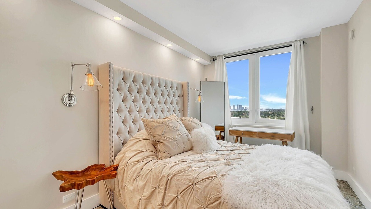 Photo of Bedroom in South Beach
