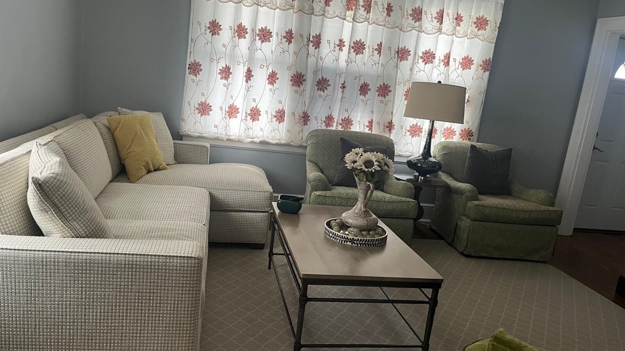 Photo of Livingroom in Waterbury