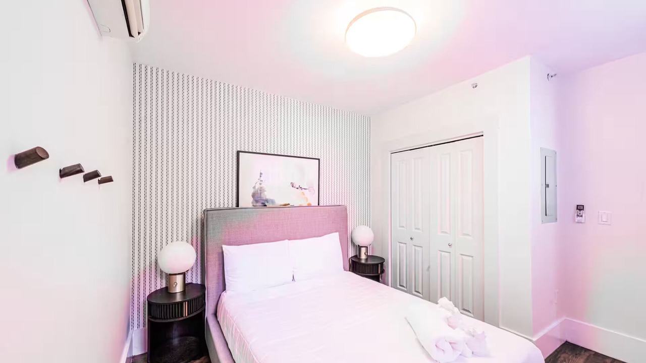 Photo of Bedroom in Beacon Hill