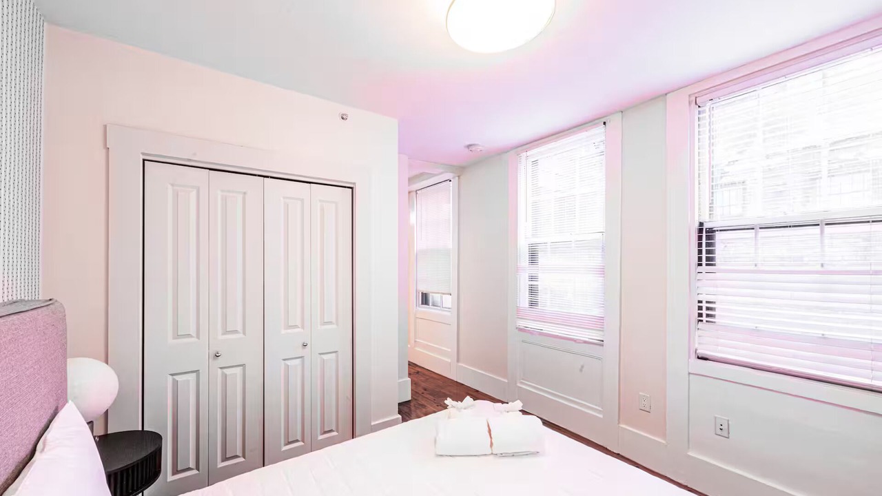 Photo of Bedroom in Beacon Hill