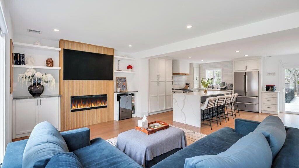 Photo of Livingroom in East Quogue