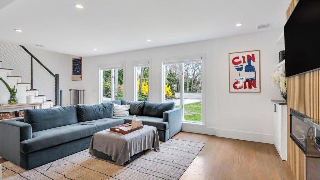 Photo of Livingroom in East Quogue