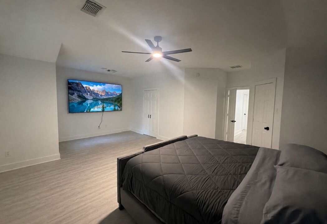 Photo of Bedroom in Alden Bridge