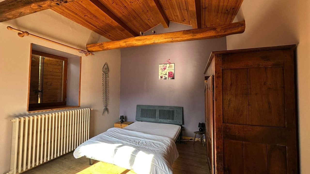 Photo of Bedroom in Mostuejouls