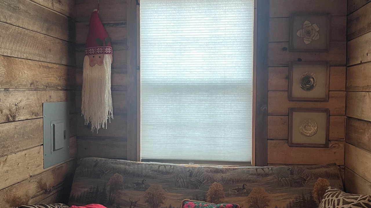 Photo of Livingroom in Slippery Rock