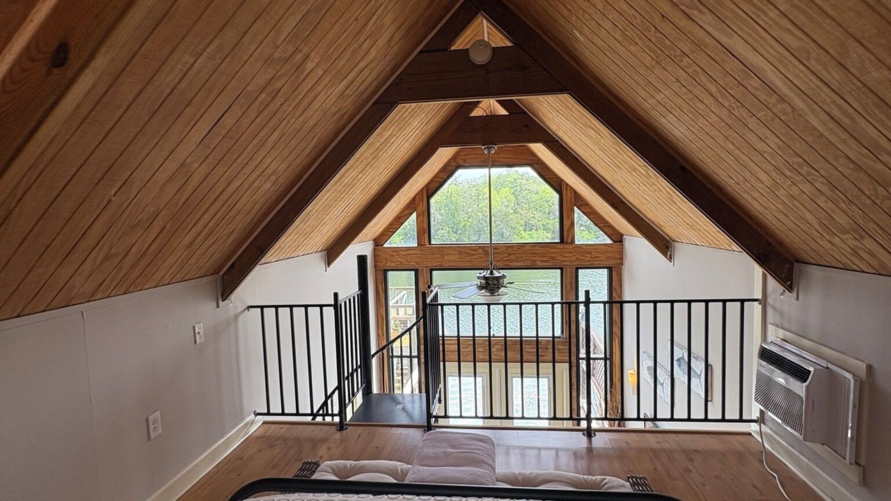 Photo of Bedroom in Fairhope