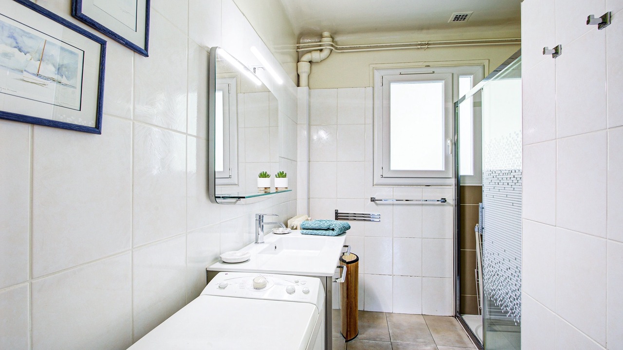 Photo of Bathroom in Amelie-les-Bains-Palalda