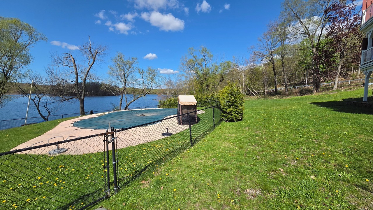 Photo of Outdoor in Walton Park