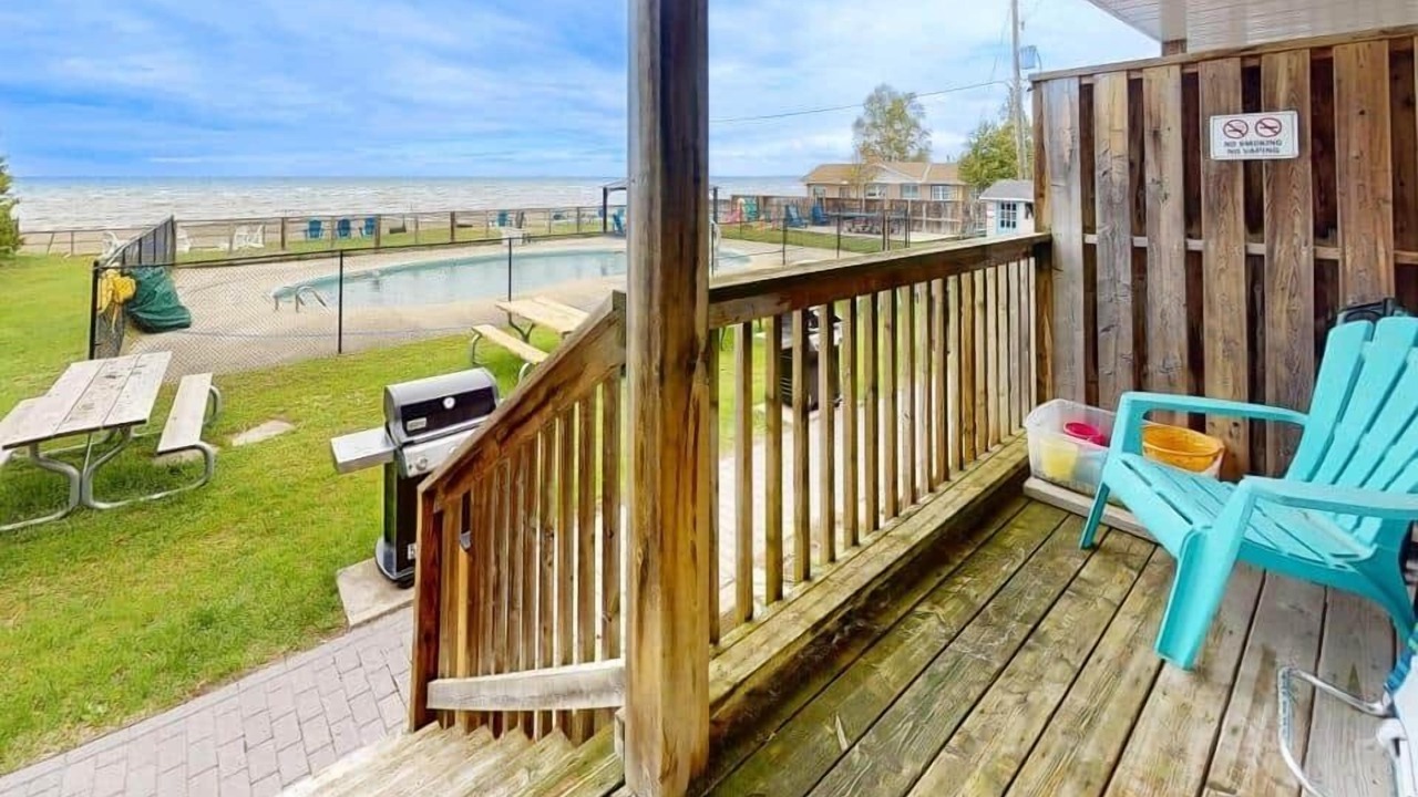 Photo of Patio Balcony in Wasaga Beach