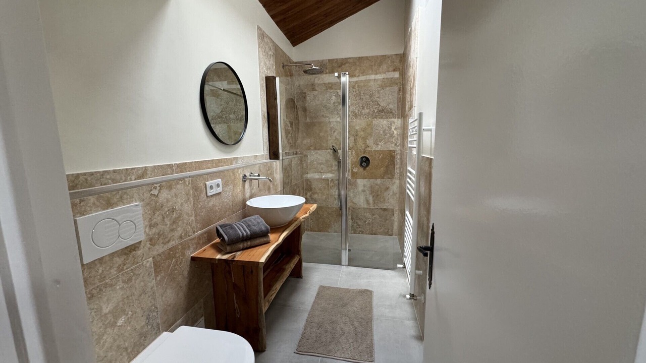 Photo of Bathroom in La Sauvetat-du-Dropt