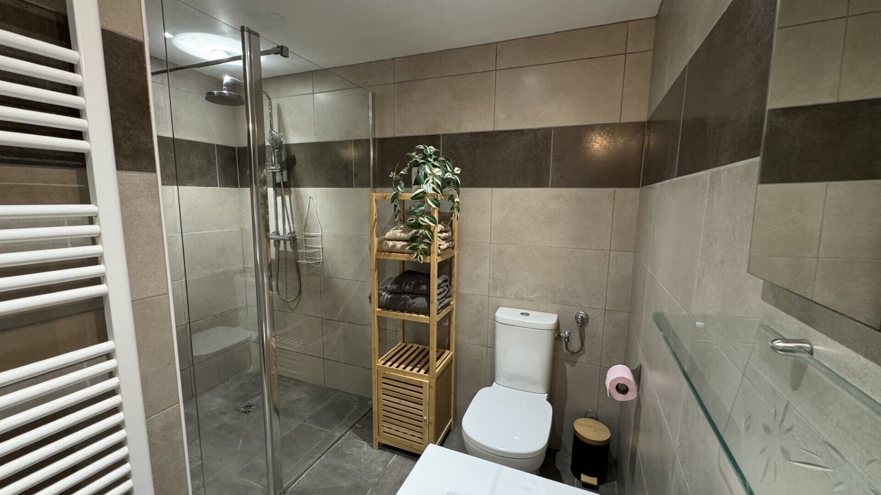 Photo of Bathroom in La Sauvetat-du-Dropt