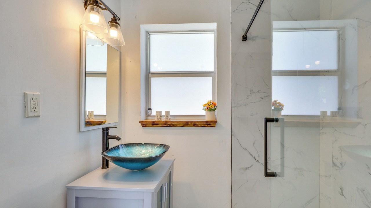Photo of Bathroom in Edgewood