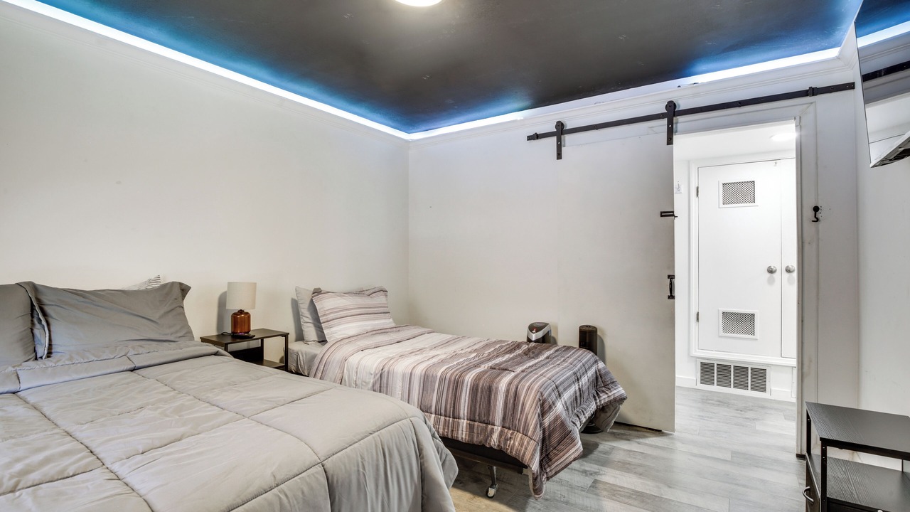 Photo of Bedroom in Biggs Field