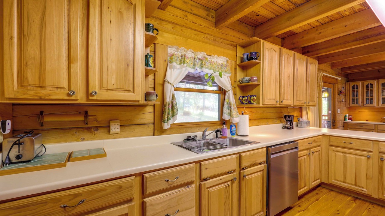 Photo of Kitchen in Butler