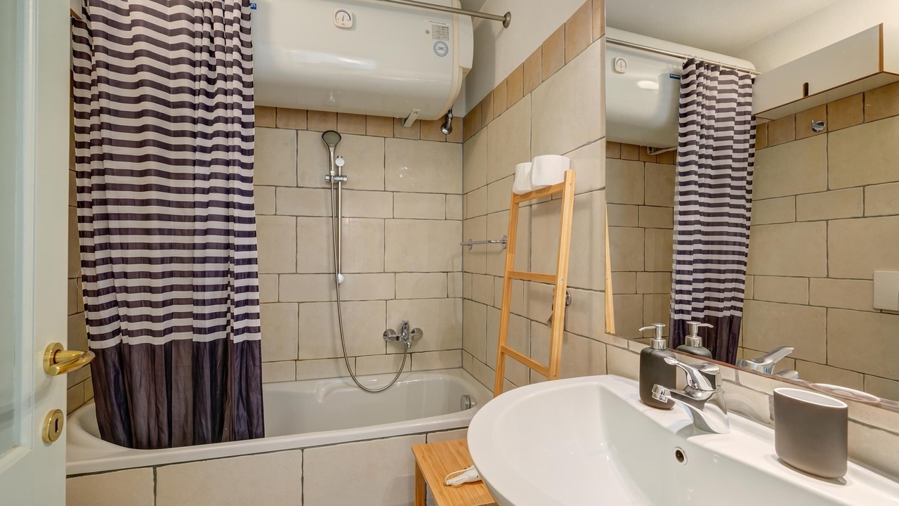 Photo of Bathroom in Morcote
