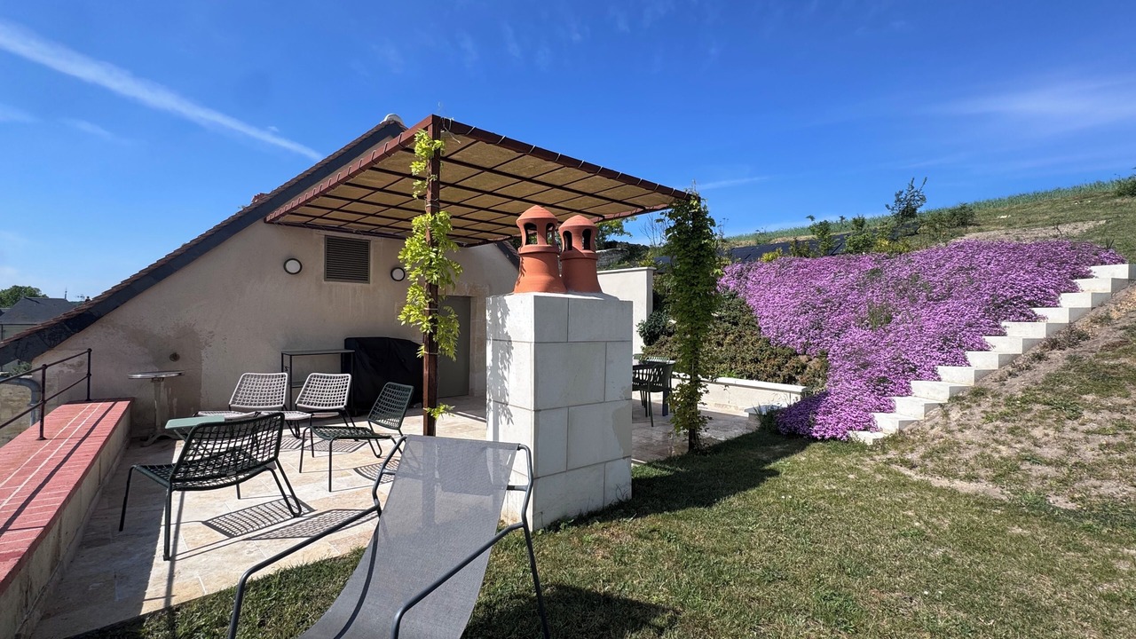 Photo of Patio Balcony in La Roche-Clermault