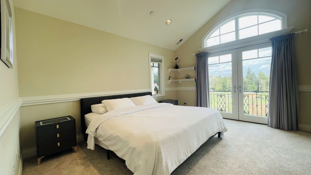 Photo of Bedroom in Sammamish