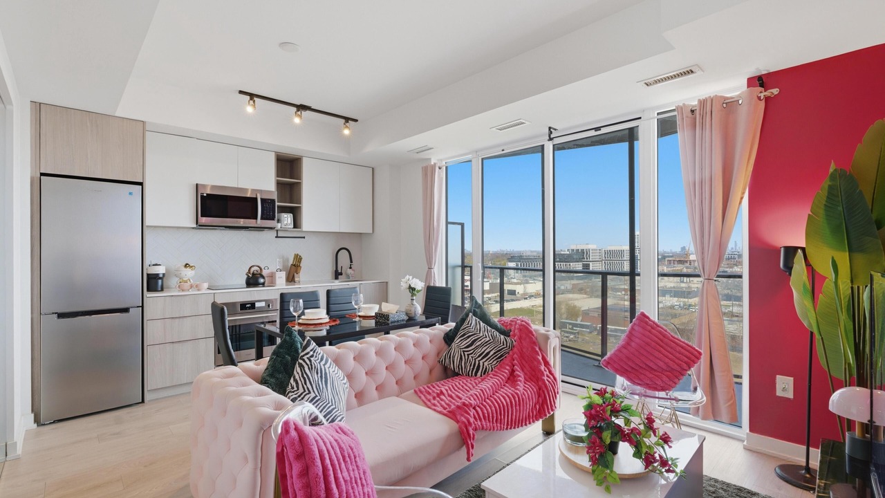 Photo of Livingroom in The Queensway