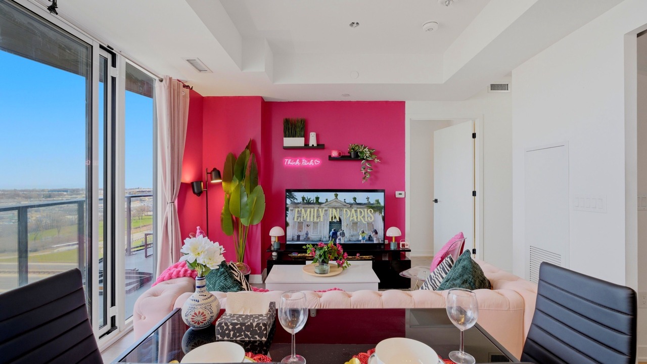 Photo of Livingroom in The Queensway