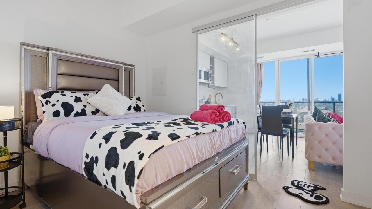 Photo of Bedroom in The Queensway