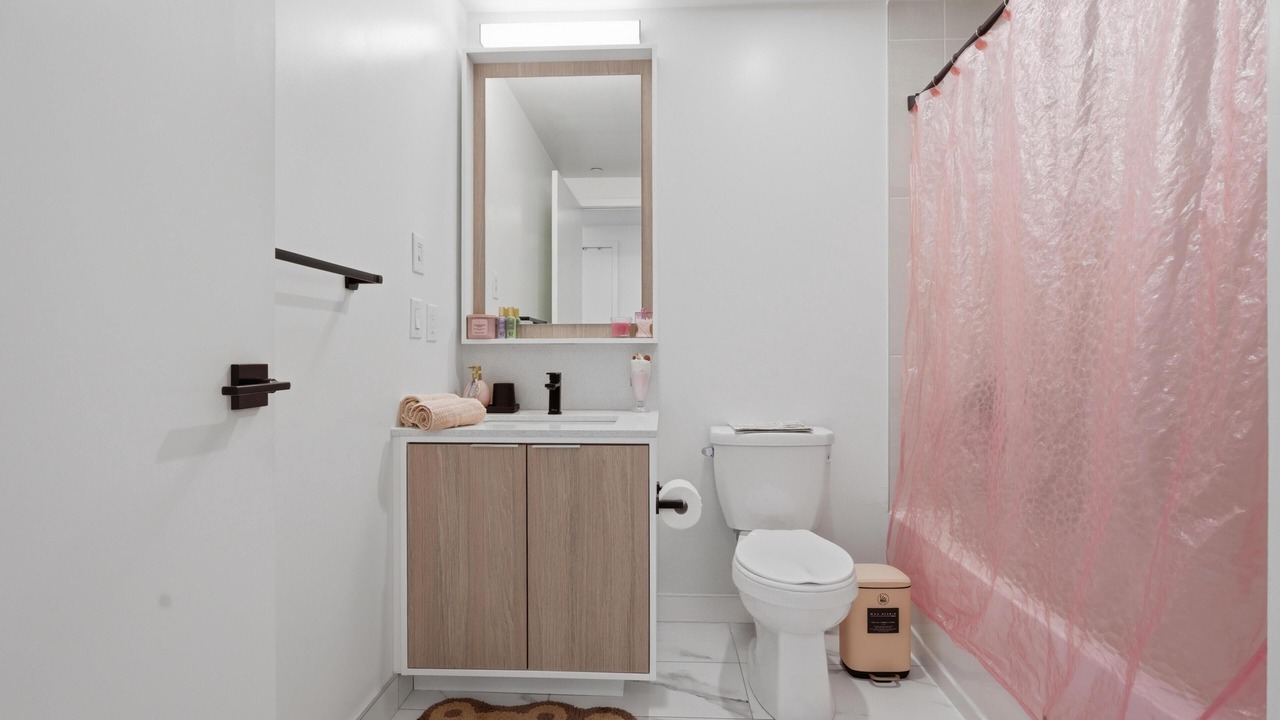 Photo of Bathroom in The Queensway