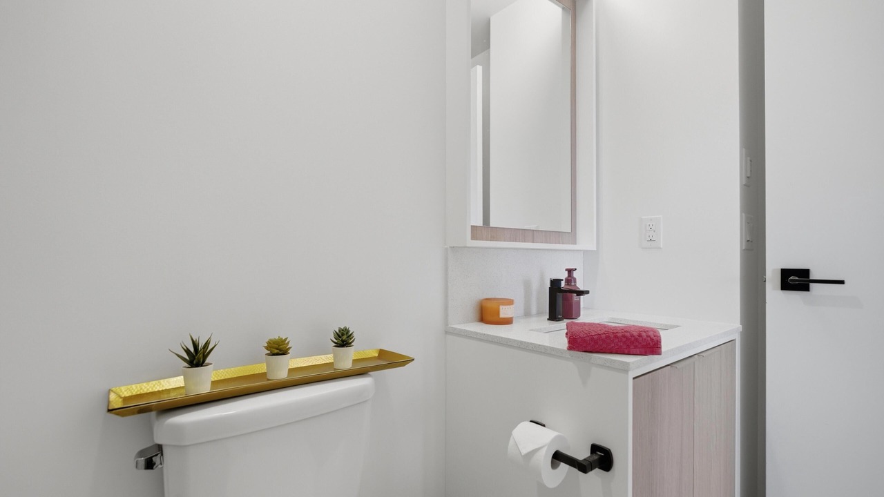 Photo of Bathroom in The Queensway