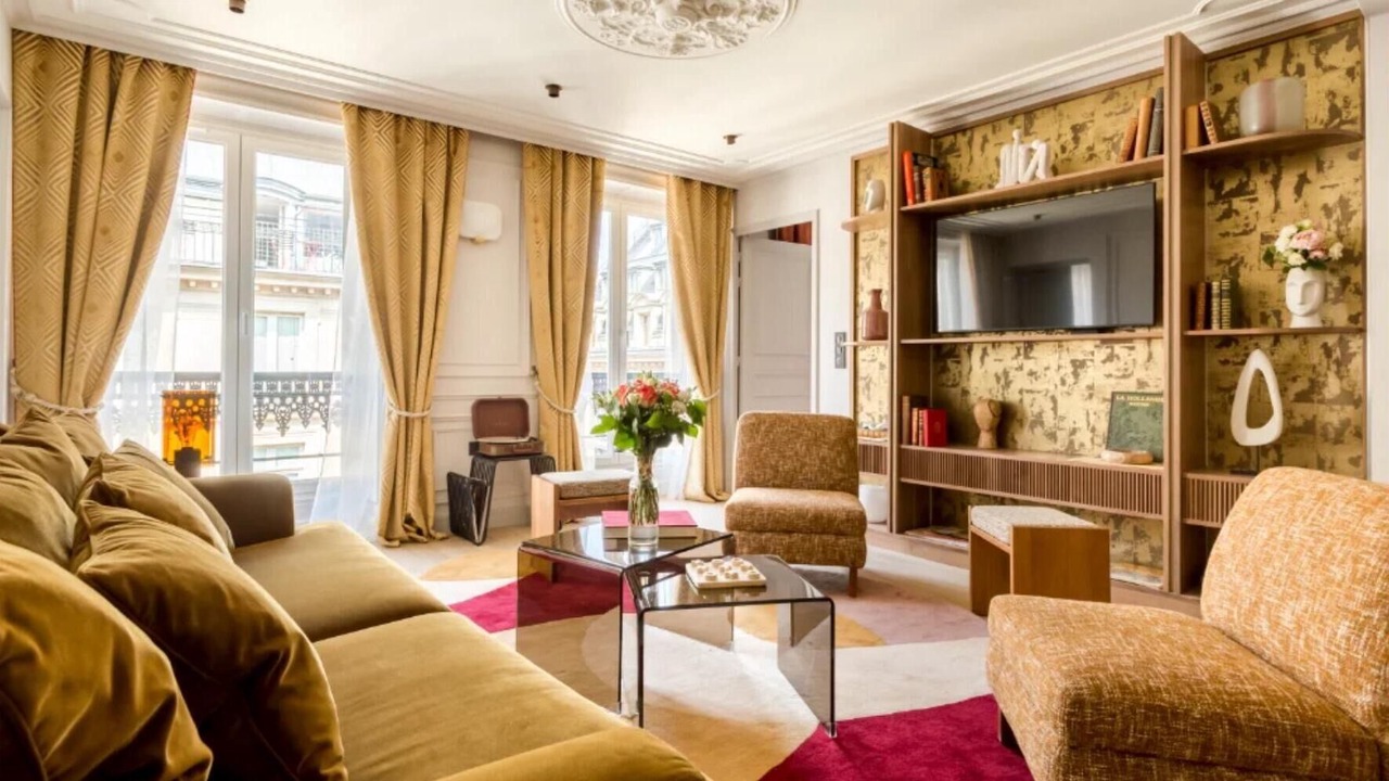 Photo of Livingroom in Quartier du Faubourg-Montmartre