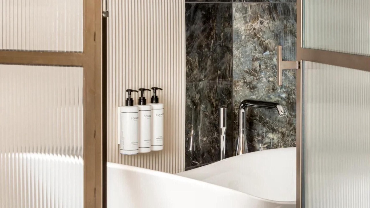 Photo of Bathroom in Quartier du Faubourg-Montmartre