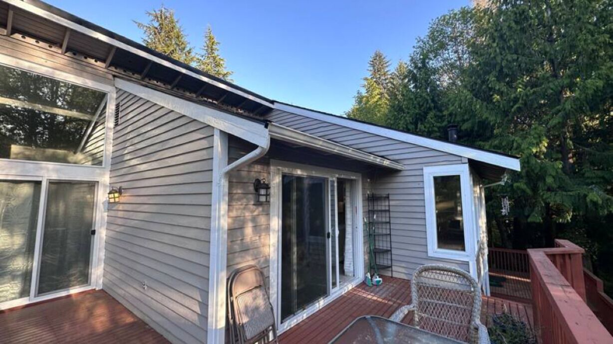 Photo of Patio Balcony in Cougar Mountain